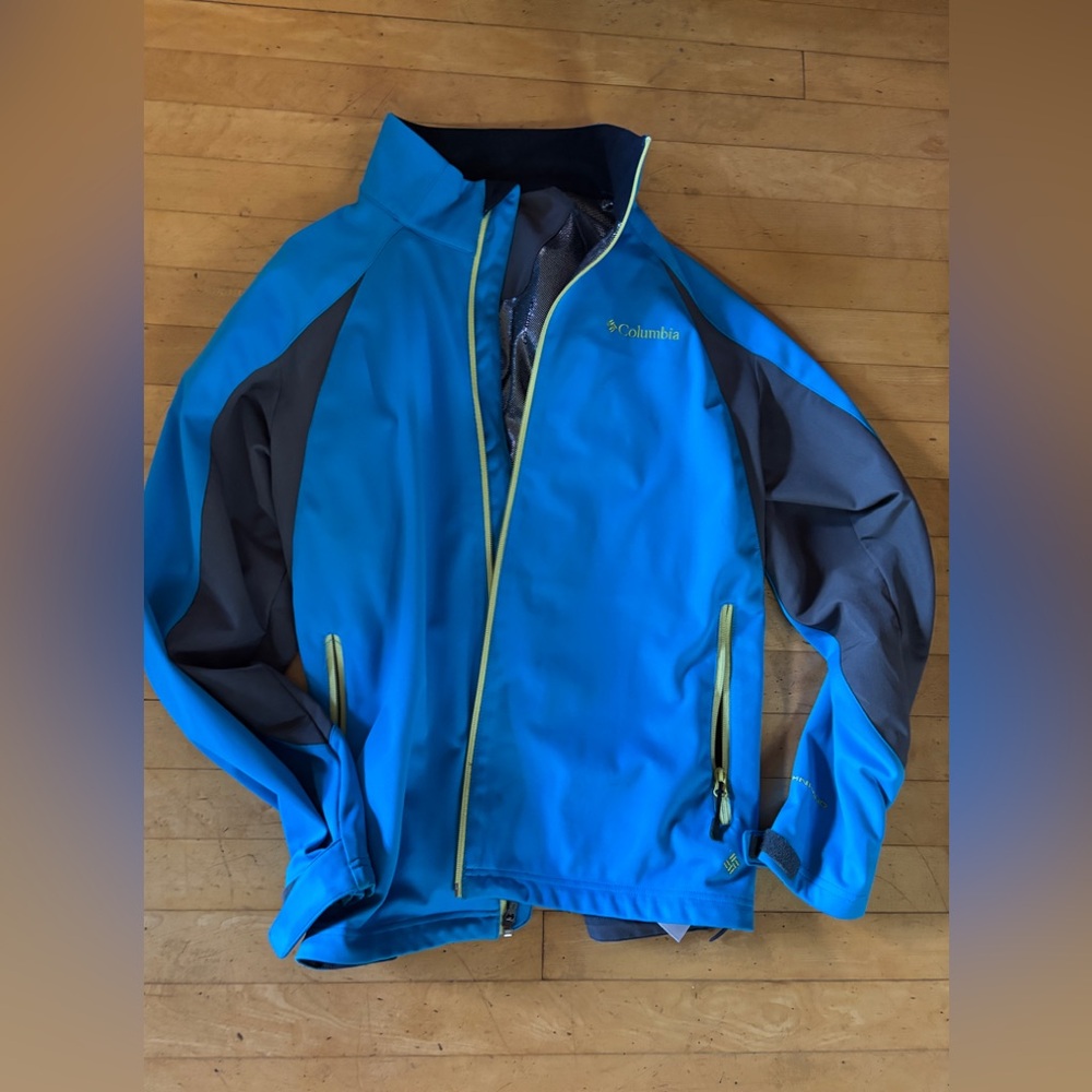 Columbia men’s OmniHeat OmniWindBlock jacket